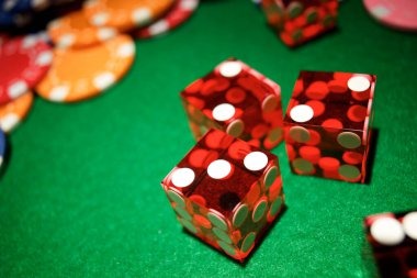 Mobile screen showing bom777 baccarat table interface with live feed, betting buttons, and balance display